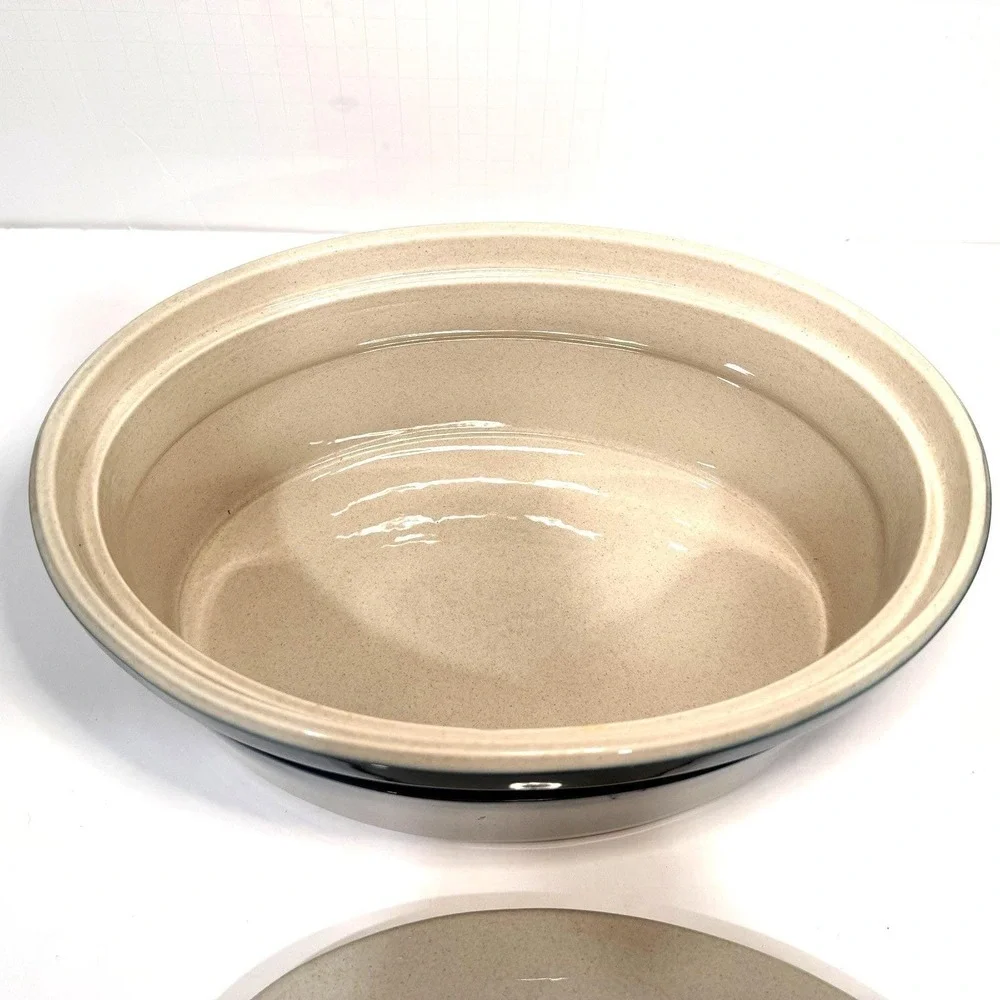 Wedgwood Blue Pacific Oval Covered Casserole 10.5 In 2.5 QT.